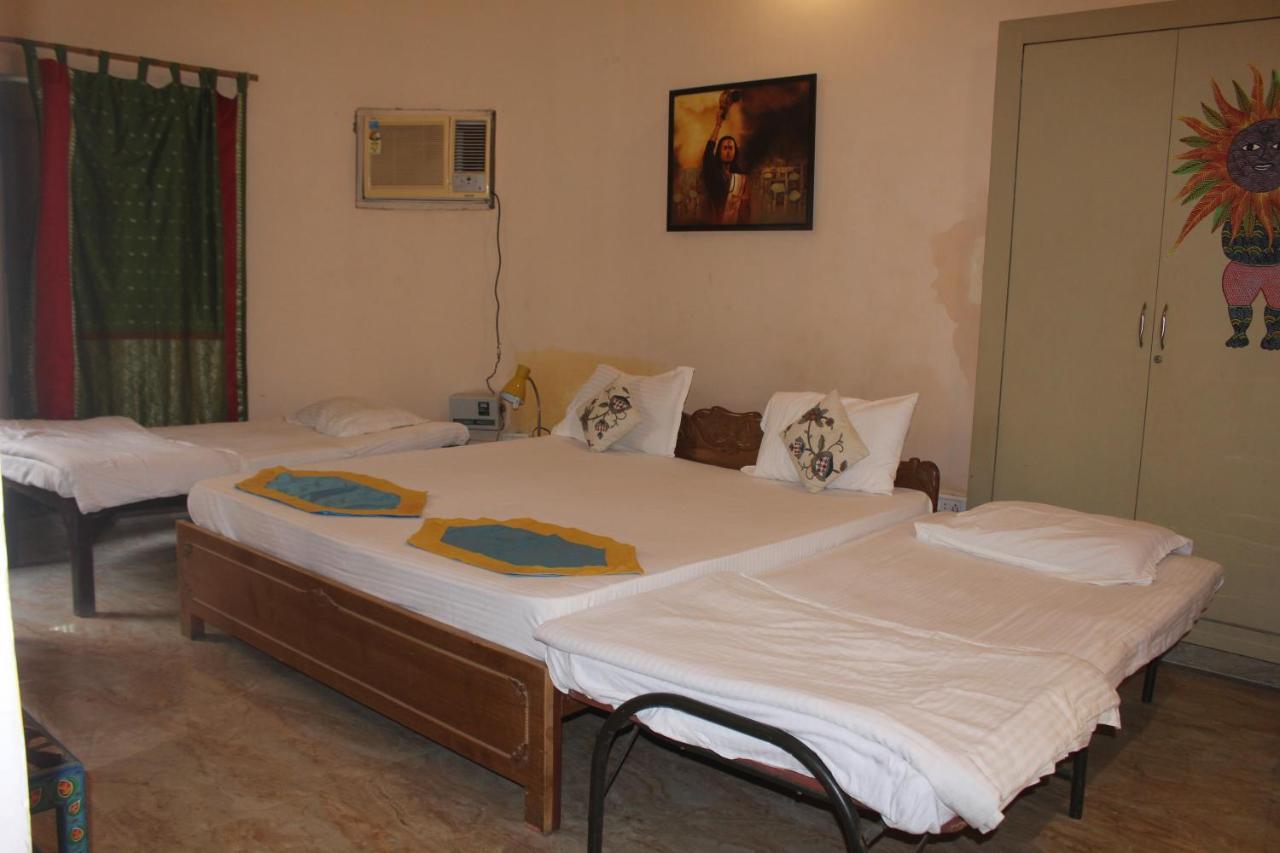 Cozy Inn Varanasi Exteriör bild