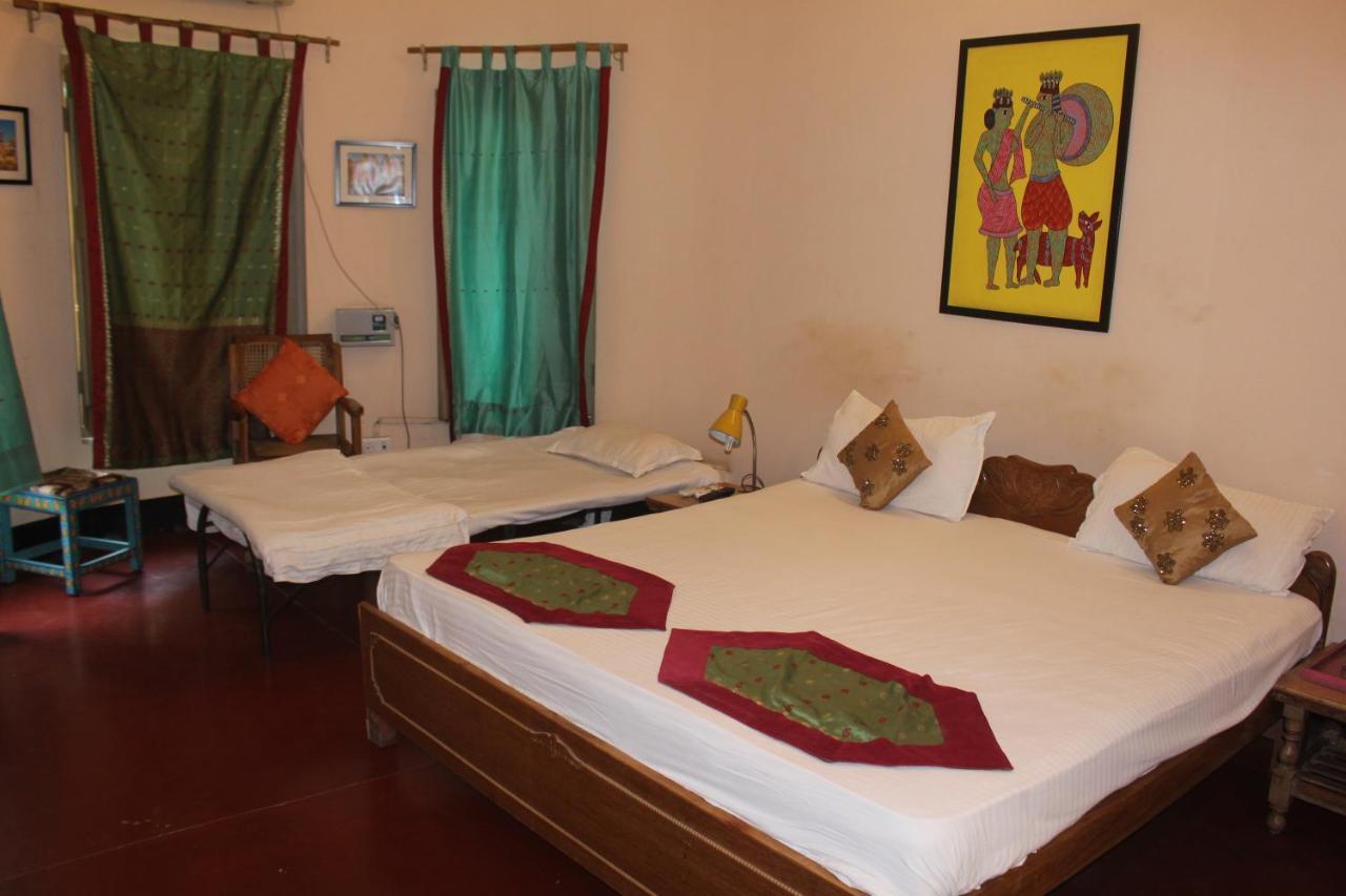 Cozy Inn Varanasi Exteriör bild